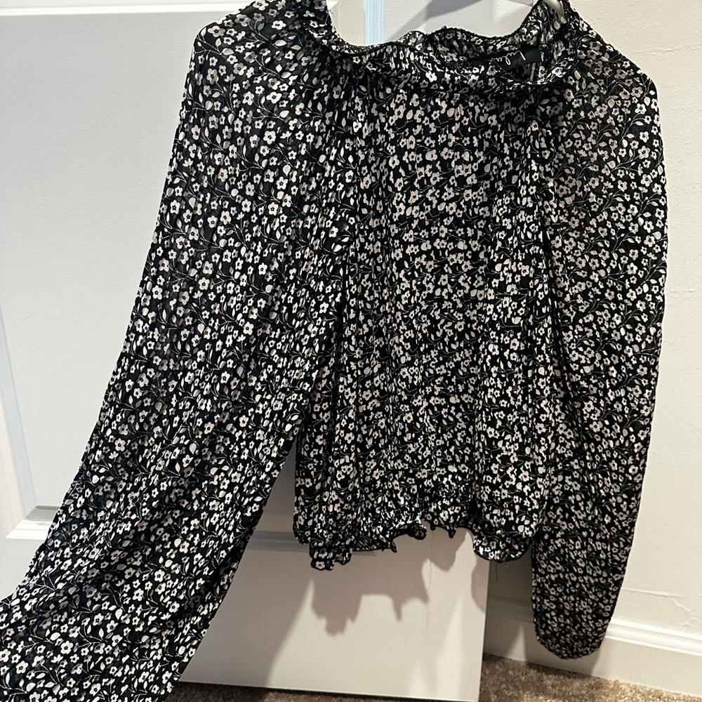 Lulus Black and White Floral Blouse